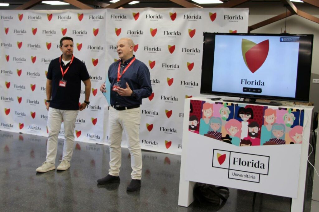 Florida Universitària celebra su I Café Logístico